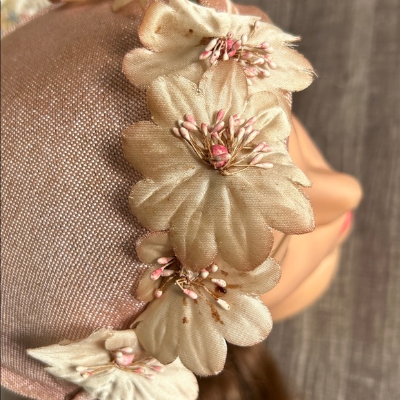 Vintage Hat Pink and Cream Flowers Fascinator Church - Picture 12 of 15